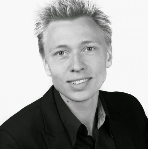 Henrik Skov